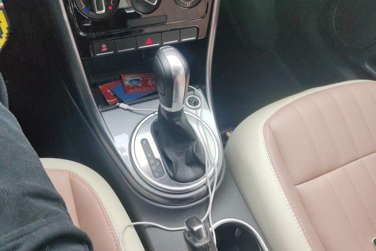 Used Volkswagen Beetle 2018 180TSI Yile Model Gear Lever