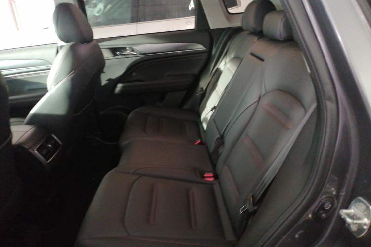 Used GAC Trumpchi GS4 PLUS 2022 270T Automatic Galaxy Edition Left Rear Seat