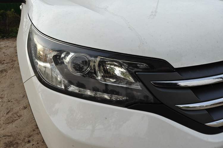 Used Honda CR-V 2012 2.0L two-wheel drive urban version
