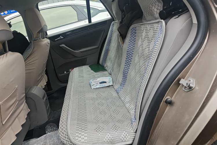 Used Volkswagen Bora 2014 1.6L Manual Fashion Edition
