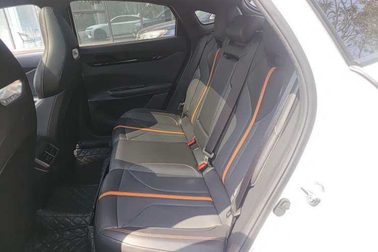 Used Changan UNI-V 2024 1.5T Prestige Edition
