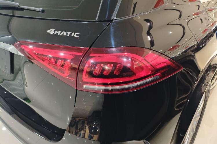 Used Mercedes-Benz GLE 2020 GLE 350 4MATIC Fashion Model
