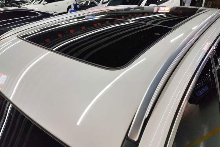 Used BMW X3 2018 xDrive25i Luxury Package China VI Emission Standard Roof