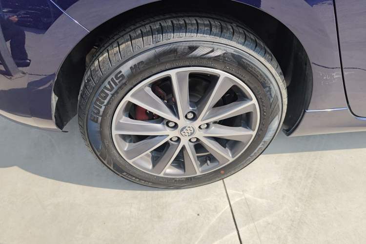 Used Buick Verano 2018 Hatchback GS 20T Dual-Clutch Leading Model
