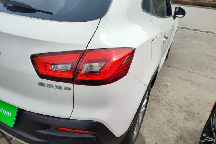 Used BORGWARD BX5 2017 20TGDI Automatic Two-Wheel Drive Pioneer Edition Right Rear Taillight