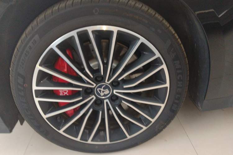 Used BYD Han 2025 EV Intelligent Driving Edition 701KM LiDAR Flagship Model