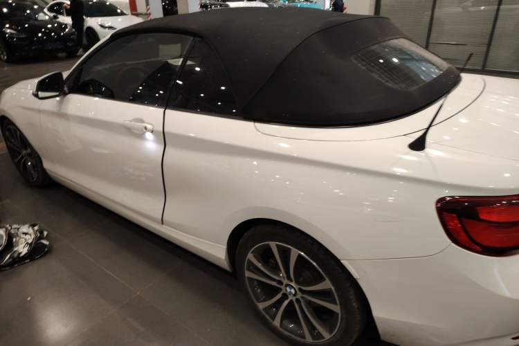 Used BMW 2 Series 2019 225i Convertible Coupe Sports Design Package
