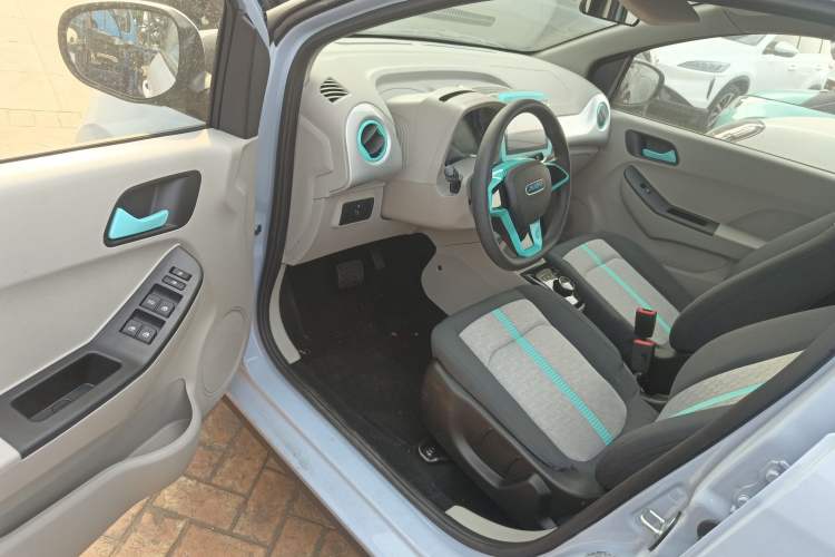 Used JMEV Xiao Qilin 2026 Model PLUS+ Comfort Version