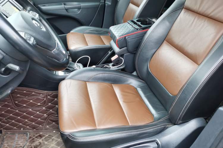 Used Volkswagen Sharan 2014 2.0 TSI Comfort Model
