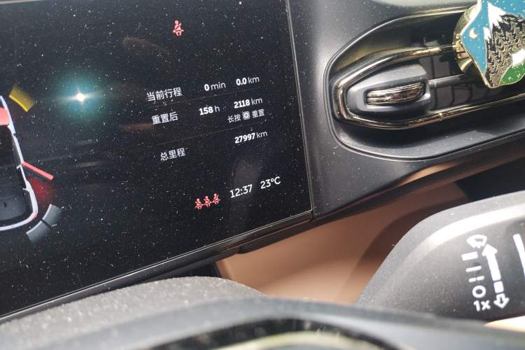 Used Nio ES6 2020 430KM Performance Version Odometer Close Up
