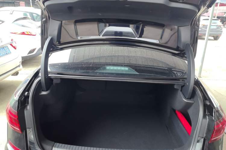 Used Volkswagen Passat 2025 Outstanding Model 380TSI Starry Dragon Edition Trunk