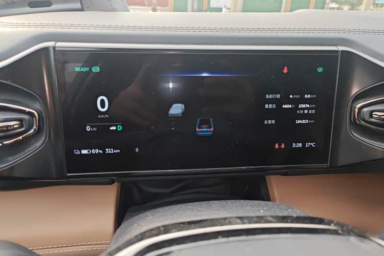 Used Nio ES8 2020 415 km Signature Edition 6-Seater Version
