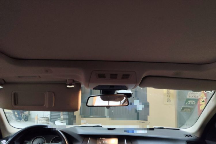 Used BMW 5 Series 2014 525Li Leading Model