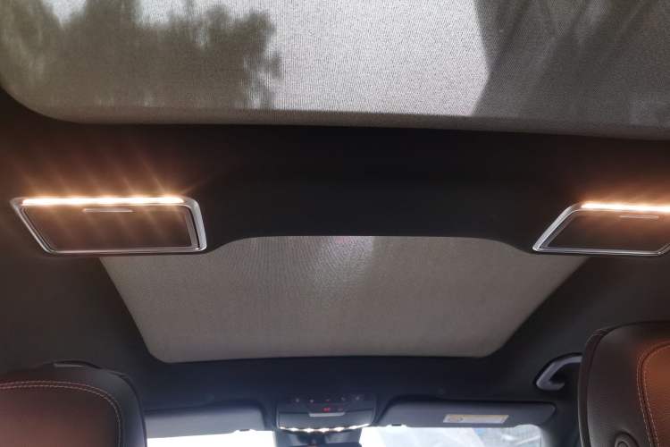 Used Mercedes-Benz GLC 2021 GLC 300 L 4MATIC Dynamic Model
