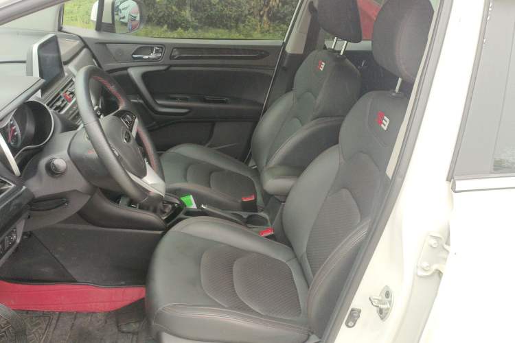 Used JAC Refine S3 2017 1.6L Manual Luxury Smart Model