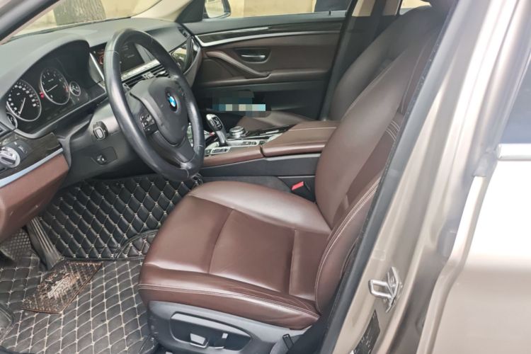 Used BMW 5 Series 2014 525Li Luxury Design Package
