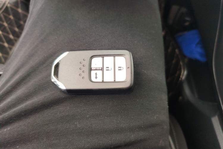 Used Honda Civic 2016 220TURBO CVT Luxury Edition