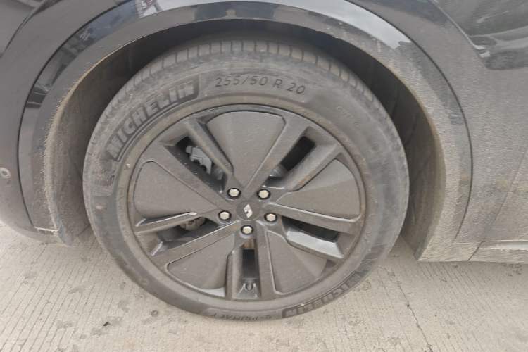 Used Li Auto L8 2024 Pro Model
