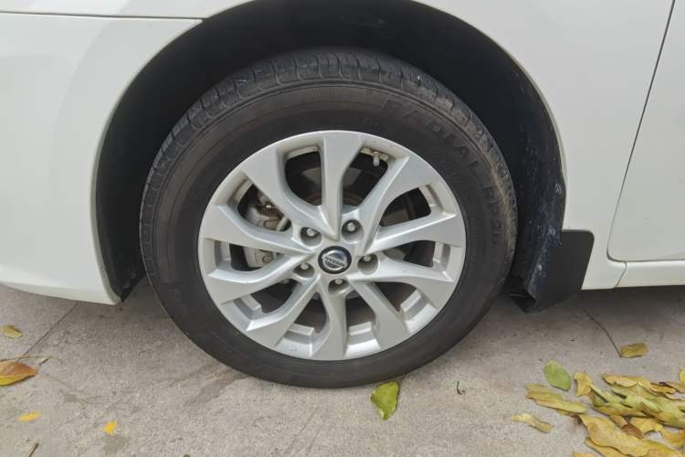 Used Nissan Sylphy 2019 1.6XV CVT Smart Connect Luxury Edition China VI Standard Left Front Wheel Hub