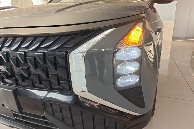 Used Hyundai ix35 2023 Musso 2.0L Deluxe Edition DLX