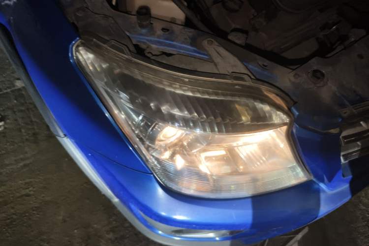 Used CHANGAN CX20 2014 1.4L Manual Sport Edition China V Standard Right Front Headlight