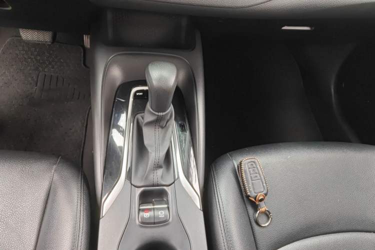 Used Toyota Corolla 2021 1.2T S-CVT Elite Edition Gear Lever