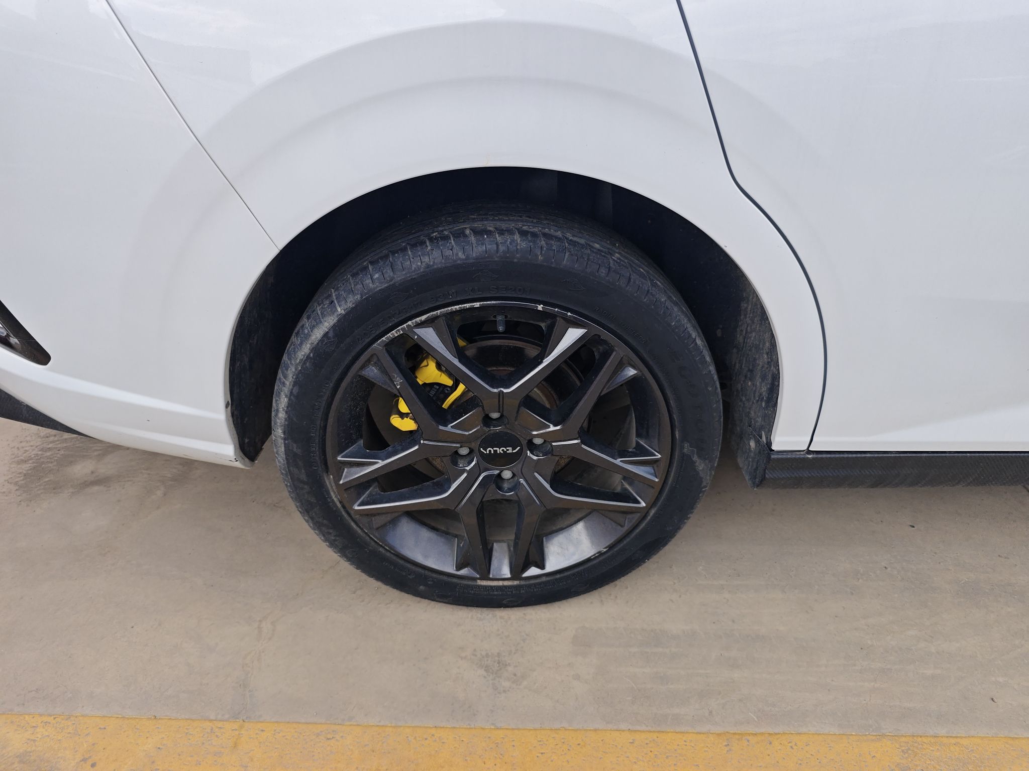 Dongfeng Aeolus Yixuan 2023 Mach Edition 1.5T Automatic Pursuit Rider Version — снимка 11