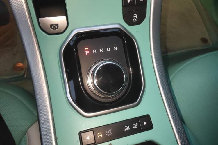 Used Land Rover Range Evoque 2018 240 PS HSE DYNAMIC Convertible
