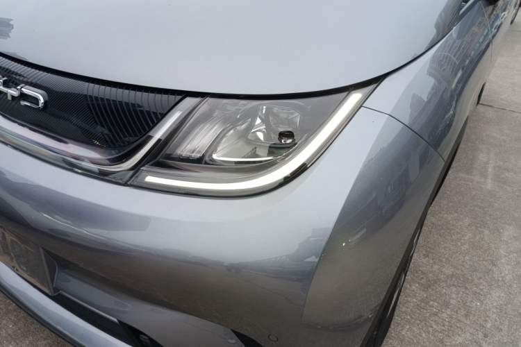 Used BYD Dolphin 2023 420 km Fashion Edition