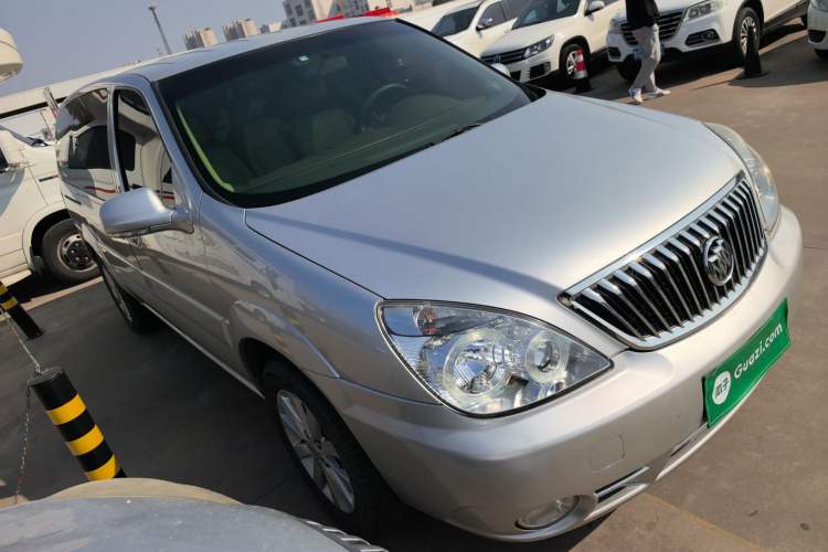 Used Buick GL8 2014 2.4L Classic Edition