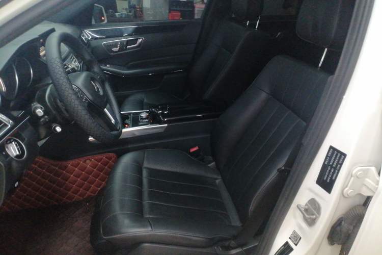 Used Mercedes-Benz E-Class 2015 E 260 L Sport & Fashion Model
