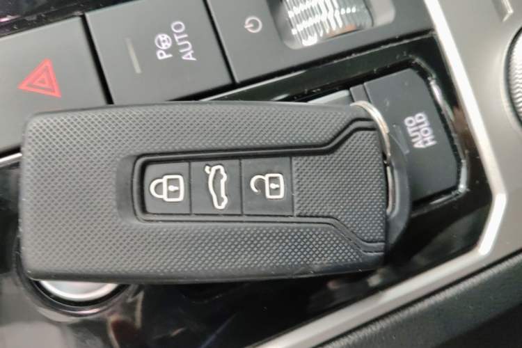 Used Volkswagen Touareg 2021 3.0 TSI Luxury Edition Black Diamond Sport Package