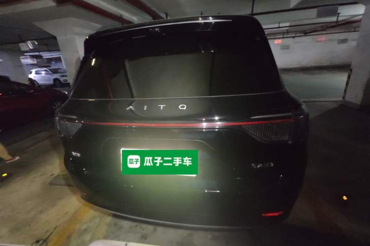 Used Hima AITO M9 2024 Range-Extended Ultra Version 42 kWh 6-Seater Model Rear