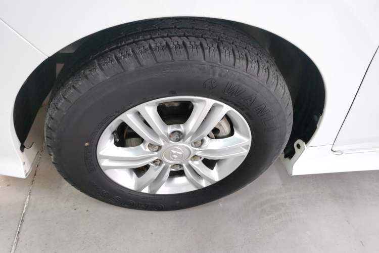 Used SAIC MAXUS G10 2018 PLUS 2.0T Automatic Smart Edition
