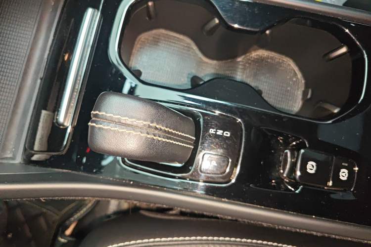 Used Volvo XC40 2021 T4 Four-Wheel Drive Smart & Sporty Edition