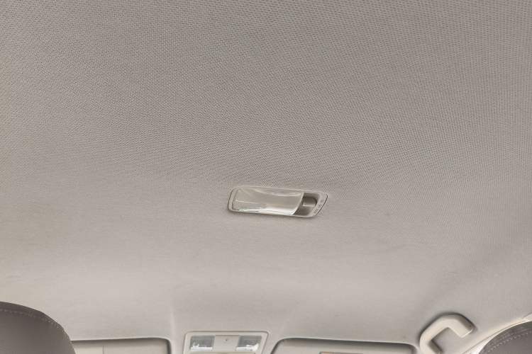 Used Nissan Sylphy 2009 1.6XE Automatic Comfort Edition Headliner