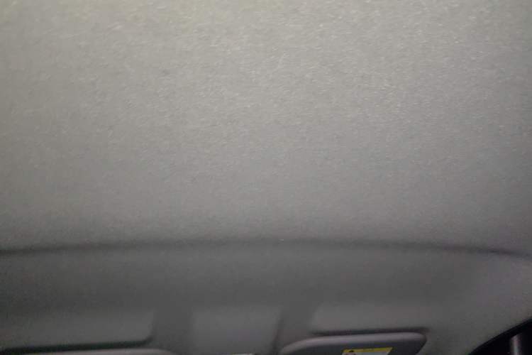 Used Peugeot 301 2018 1.6L Manual Comfort Edition Headliner