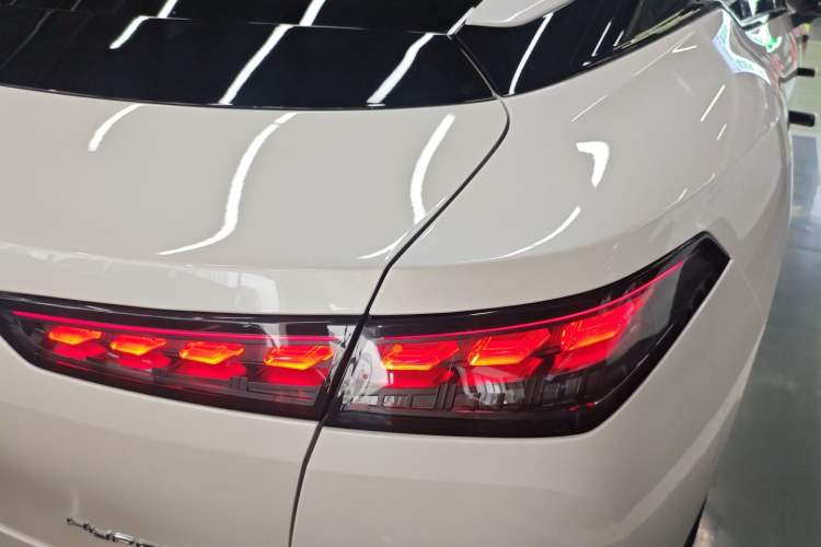 Used Hyptec GT 2024 Global Model 710 Ultra-High-Voltage LiDAR Edition
