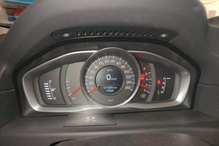 Used Volvo S80L 2015 2.0T T5 Smart Edition