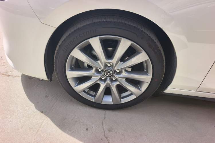 Used Mazda 3 Axela 2023 2.0L Automatic ZhiZhen Edition Left Front Wheel Hub