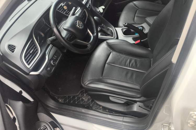 Used Buick GT 2019 18T Automatic Connected Elite Model China VI Standard Left Front Seat