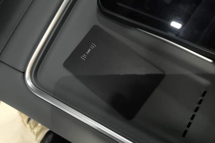 Used XPeng G6 2025 625 Long-Range Max Tech Edition Interior 1