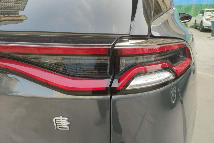 Used BYD Tang New Energy 2023 DM-i Champion Edition 112KM Prestige Model
