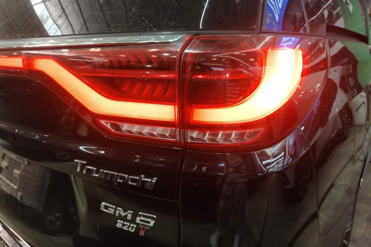 Used GAC Trumpchi M8 2018 320T Flagship Edition Exterior 3