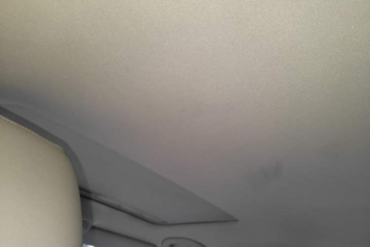 Used Skoda Fabia 2012 1.6L Automatic Crystal Edition
