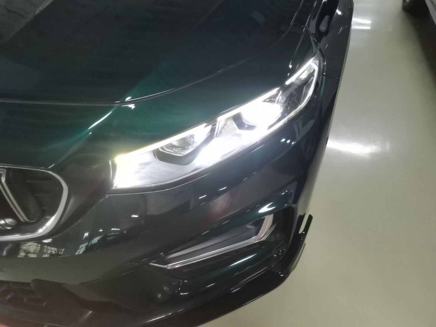 Geely Auto Preface 2023 2.0TD "Only This Verdant Green" Edition — снимка 8