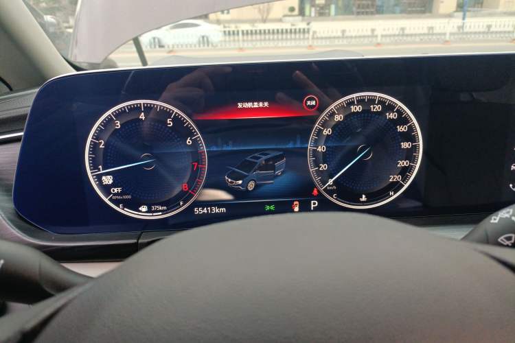 Used Buick GL8 2022 ES Landtrek 653T Comfort Edition