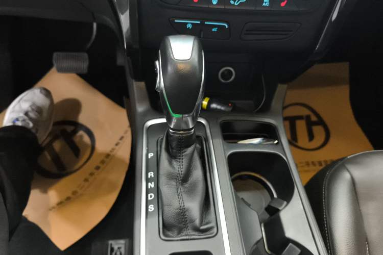 Used Ford Kuga 2018 EcoBoost 245 Four-Wheel Drive Luxury Wing Model
