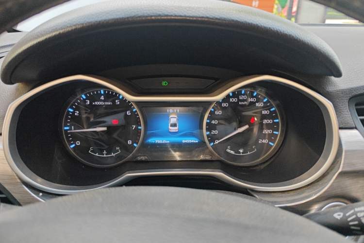 Used Geely Auto Emgrand 2017 Sedan Million Edition 1.5L Manual Luxury Model Instrument Cluster