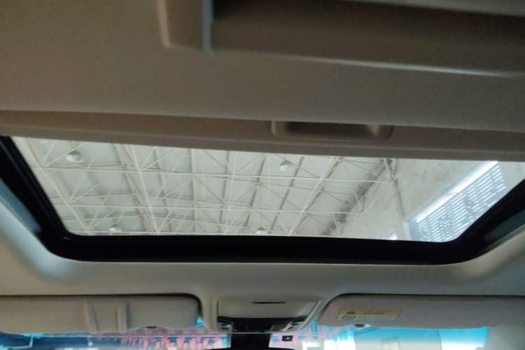 Used Honda Elysion 2016 2.4L Supreme Edition
